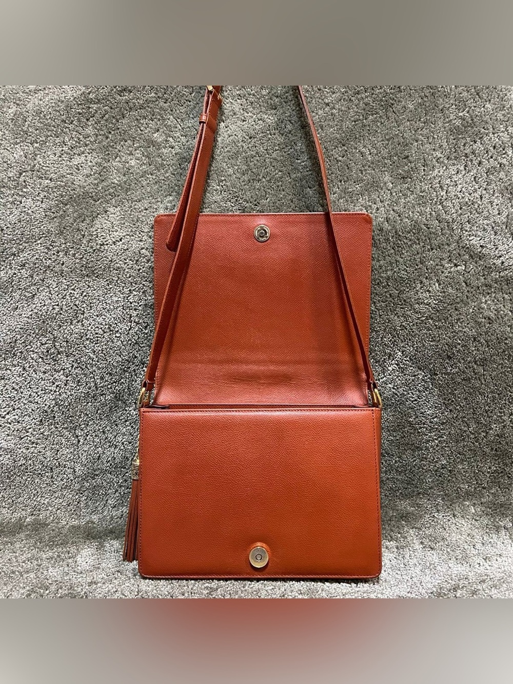 Valentino Garavani genuine leather crossbody bag with tassel Vintage - Picture 8 of 14